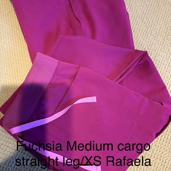 FIGS - Picture 8 of 16